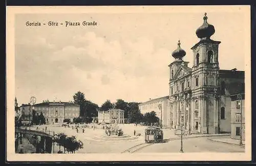 AK Gorizia, Piazza Grande, Strassenbahn