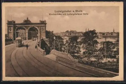 AK Ludwigshafen, Strassenbahn auf der Rheinbrücke