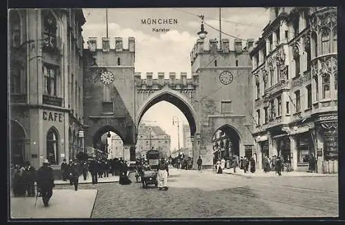 AK München, Blick durch das Karlstor in die Neuhauser Strasse