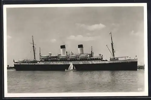 AK Passagierschiff MS Monte Rosa liegt vor Anker