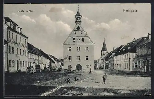 AK Grafenwöhr, Kinder vorm Gasthof zur Post auf dem Marktplatz