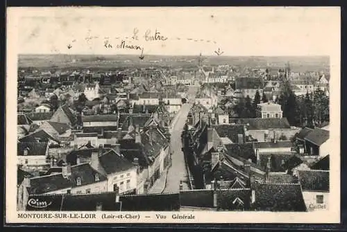 AK Montoire-sur-le-Loir, Vue générale du village et des toits