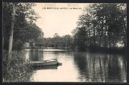 AK Les Montils, Le Beuvron avec pont et barque