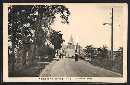 AK Neung-sur-Beuvron, L`Entrée du Bourg