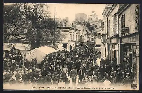 AK Montrichard, Place du Commerce un jour de marché