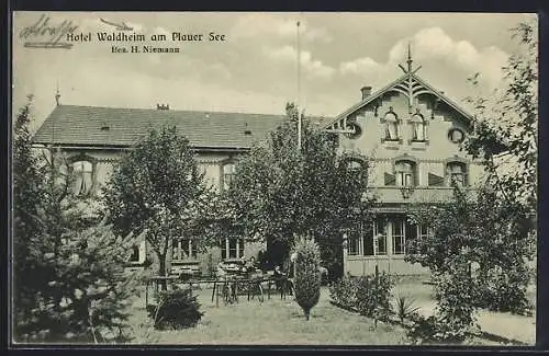 AK Plau am See, Hotel Waldheim von H. Niemann