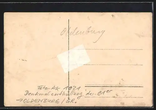 Foto-AK Oldenburg /Gr., Denkmalenthüllung des 91er, 1921