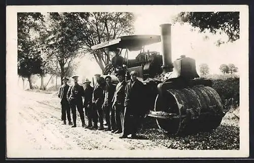 Foto-AK Lokomobil beim Strassenbau