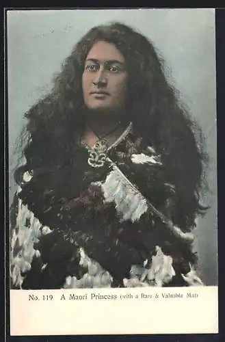 AK New Zealand, Maori Princess with rare Mat