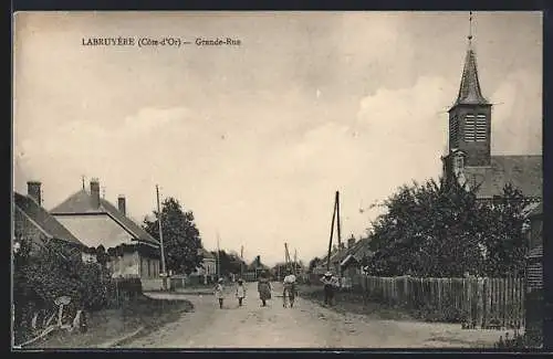 AK Labruyère, Grande-Rue, Strassenpartie