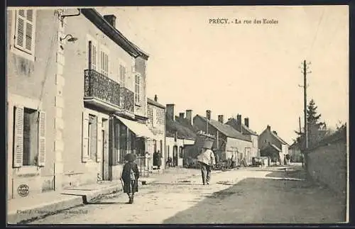 AK Précy, La rue des Ecoles