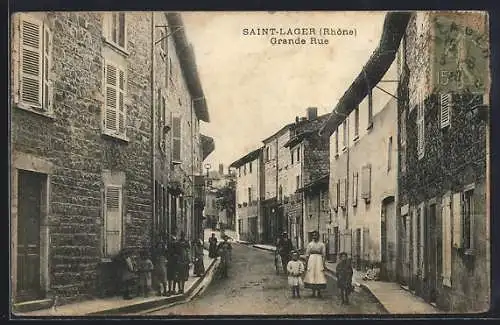 AK Saint-Lager, Grande Rue, Strassenpartie