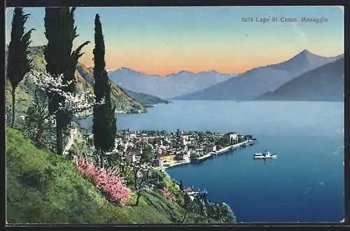 AK Menaggio, Lago di Como, Ortsansicht mit Dampfer