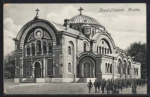 AK Brest-Litowsk, Kirche mit Soldaten