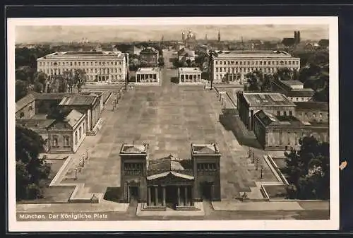 AK München, der königliche Platz mit Ehrentempel und Führerhaus