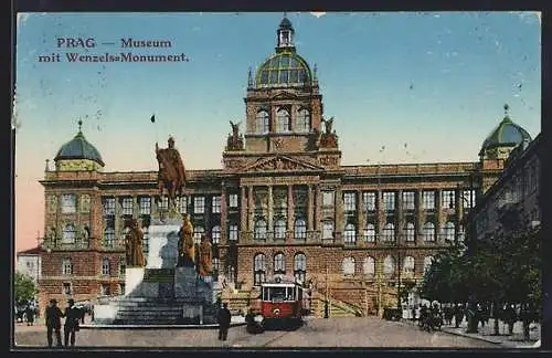 AK Prag, Museum mit Wenzels-Monument und Strassenbahn