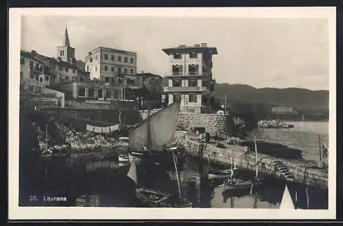 AK Lovrana, Altstadt mit Hotel Miramar