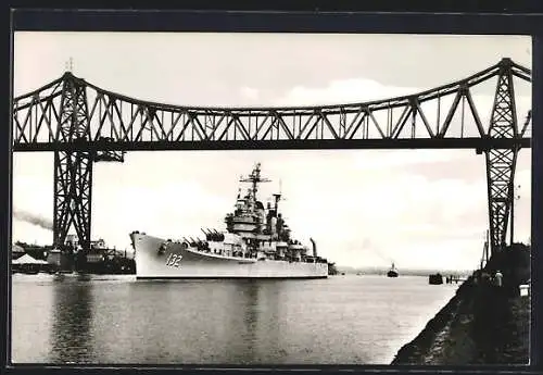 AK Schwerer Kreuzer USS Macon passiert die Rendsburger Hochbrücke