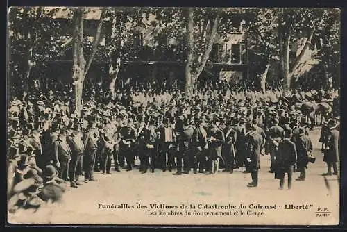 AK Funerailles Natioales des Victimes de la Catastrophe du Cuirassé Liberté