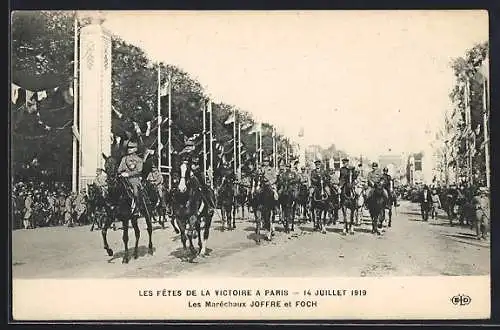 AK Paris, Les Maréchaux Joffre et Foch, Les Fetes de la Victoire 1919