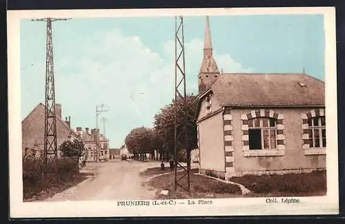 AK Pruniers, La Place avec l`église et bâtiments environnants