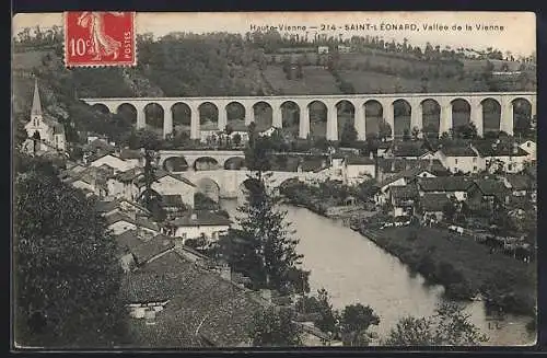 AK Saint-Léonard, Vallée de la Vienne et viaduc imposant