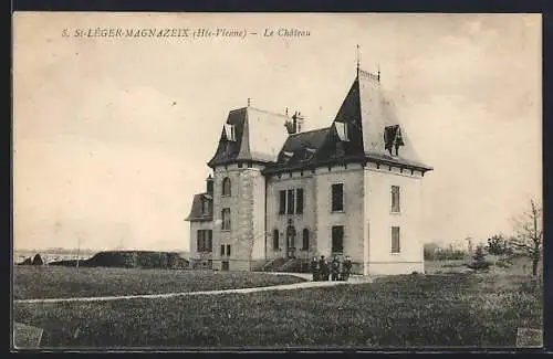 AK Saint-Léger-Magnazeix, Le Château