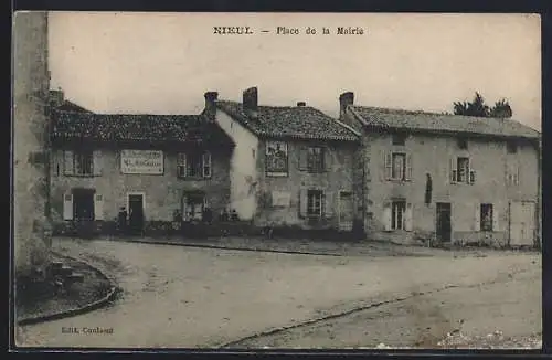 AK Nieul, Place de la Mairie