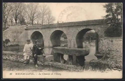 AK Magnac-Laval, La Chaussée de l`Étang