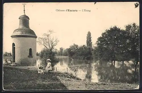 AK Escura, L`Étang et pavillon au bord de l`eau