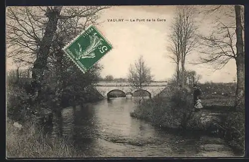 AK Vaulry, Le Pont de la Gare