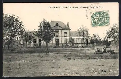 AK St-Sulpice-les-Feuilles, Champ de Foire