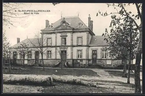 AK St-Sulpice-les-Feuilles, Hôtel de Ville