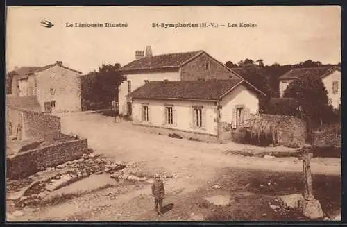 AK St-Symphorien, Les Écoles