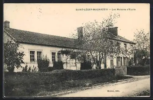 AK Saint-Léger-Magnazeix, Les Maisons d`École