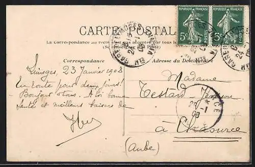 AK Limoges, Place de l`Hôtel-de-Ville avec calèches et passants