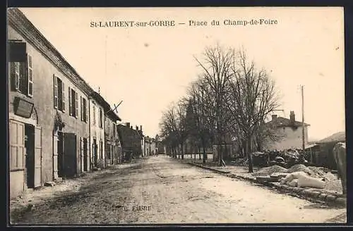 AK Saint-Laurent-sur-Gorre, Place du Champ-de-Foire