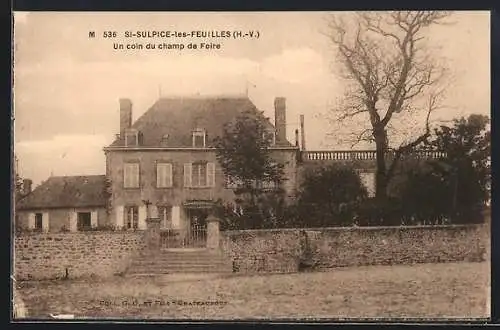 AK Saint-Sulpice-les-Feuilles, Un coin du champ de foire