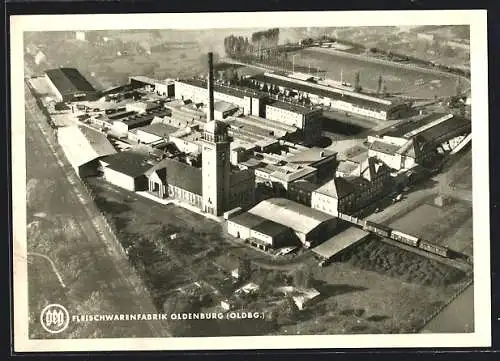 AK Oldenburg /Oldbg., Fliegeraufnahme der Fleischwarenfabrik