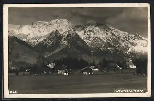 AK Judenstein, Ortsansicht mit Gebirge