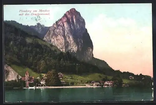 AK Plomberg am Mondsee, Ortsansicht mit der Drachenwand