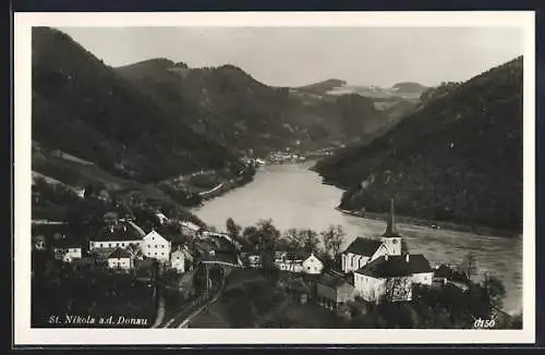 AK St. Nikola a. d. Donau, Panorama aus der Vogelschau