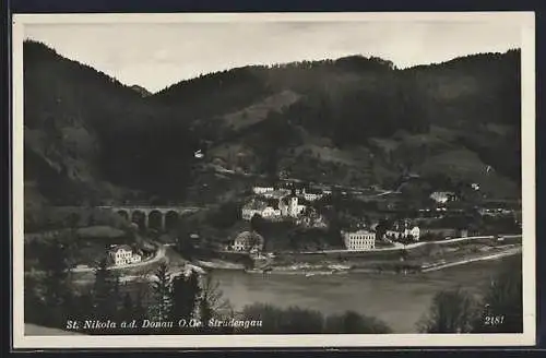 AK St. Nikola a. d. Donau, Ortsansicht im Strudengau