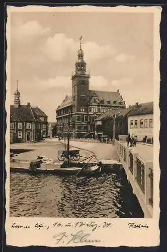 AK Leer in Ostfr., Blick zum Rathaus