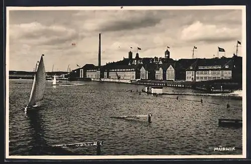 AK Mürwik, Ortsansicht mit flaggen, Flusspartie mit Segelschiffen