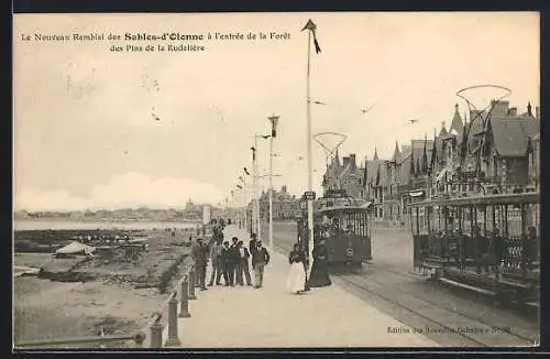 AK Les Sables-d`Olonne, Le Nouveau Remblai à l`entrée de la Forêt des PIns de la Rudelière, Strassenbahn