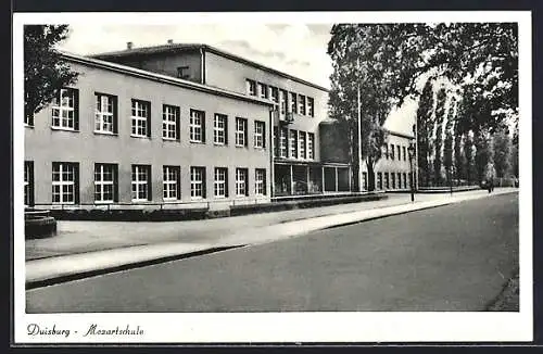 AK Duisburg, Strasse vor der Mozartschule