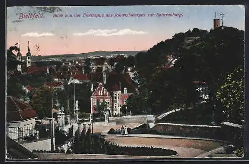 AK Bielefeld, Blick von der Freitreppe des Johannisberges auf Sparrenburg