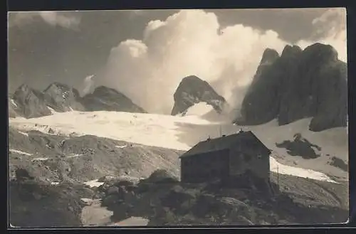 Foto-AK Adamekhütte am Dachstein, Berghütte am gr. Gosaugletscher