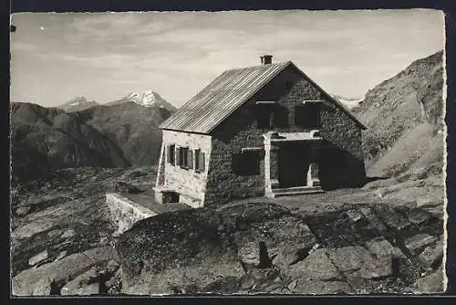 AK Bordier-Hütte, Blick auf die Berghütte